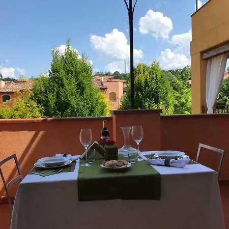 Resort Borgo Del Torchio Manerba del Garda Exterior photo